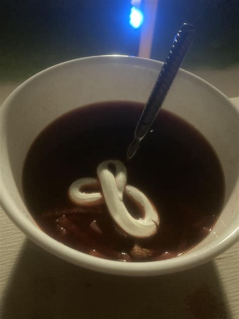 Borscht (meat) now with sour cream p*nis : r/noncrediblesoup