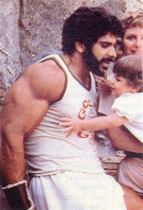 The Ultimate Hercules Blog: Lou Ferrigno with family