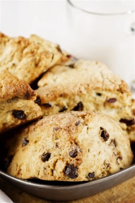 Bisquick Scones (Easy Recipe) - Insanely Good