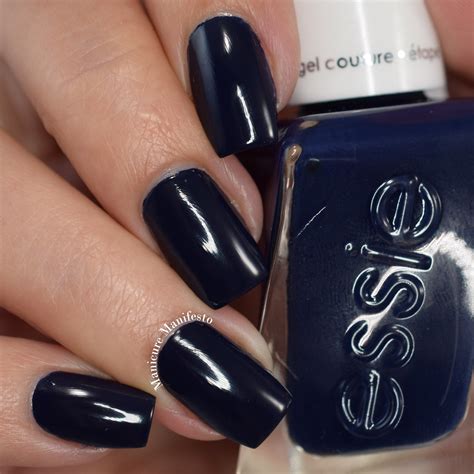 Manicure Manifesto: Essie Gel Couture Caviar Bar & First View Swatches & Review