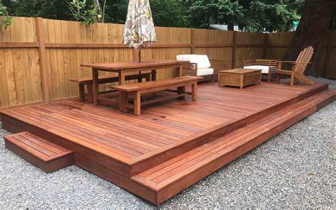 Hardwood vs Composite Decking: 5 Reasons to Choose Wood