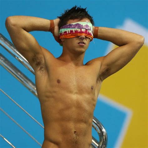 Tom Daley why do you do this to me? | Tom daley, Summer olympics, 2012 summer olympics