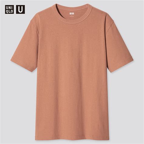 Check styling ideas for「U Crew Neck Short-Sleeve T-Shirt」| UNIQLO US