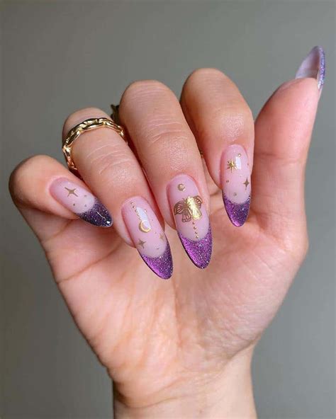 22+ Purple and Gold Nails With An Elegant Appeal (Dark & Light)