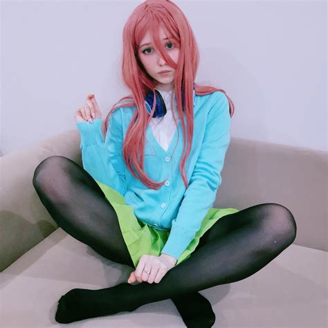 Miku Nakano cosplay by me (Kawaii Fox) : r/MikuNakano