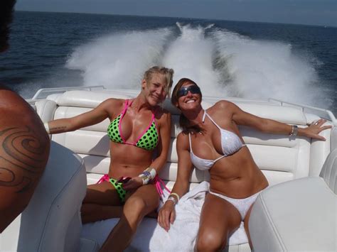 Boater Girl of the Day - Page 56 - Offshoreonly.com