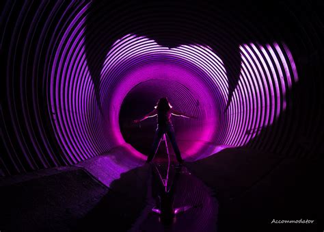 Milf Pink Passage | Getting creative with the reflective lig… | Flickr