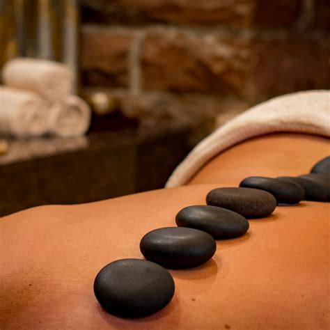Hot Stone Massage – Indulgence Beauty