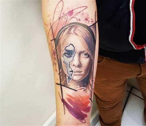 Girl face tattoo by Renata Jardim Tattoo | Post 21991