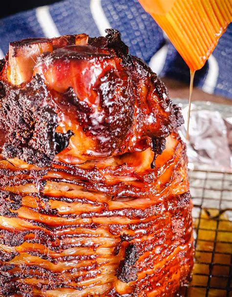 Mouthwatering Ham Glaze Recipe (Maple and Bourbon) - Grill Outdoor Recipes - Grillseeker