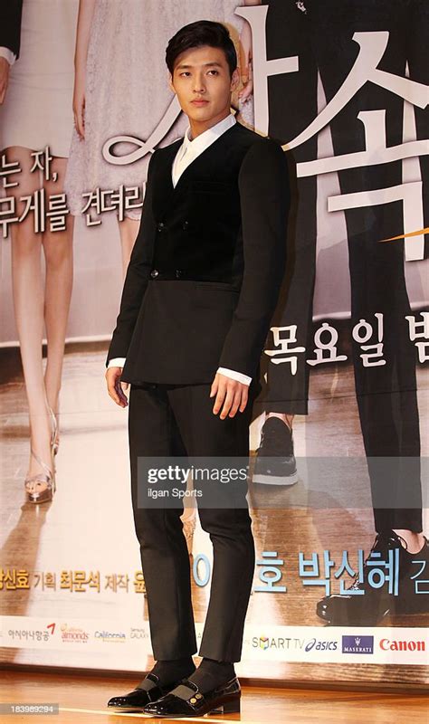 Kang Ha-Neul attends the SBS Drama 'The Heirs' press conference at ...