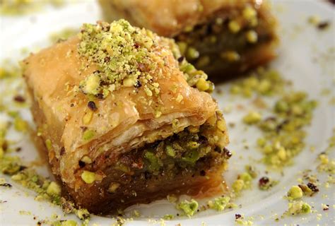 Middle Eastern Pistachio Baklava Recipe