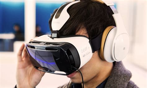 Samsung Standalone VR Headset To Be Launched - Brandsynario