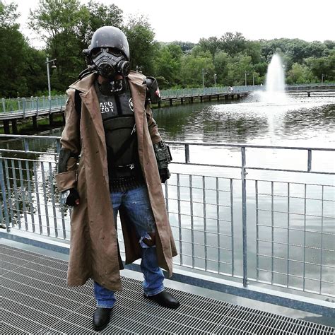 [Self] The Courier Cosplay, NCR Veteran Ranger Armor - Fallout New Vegas : r/gaming