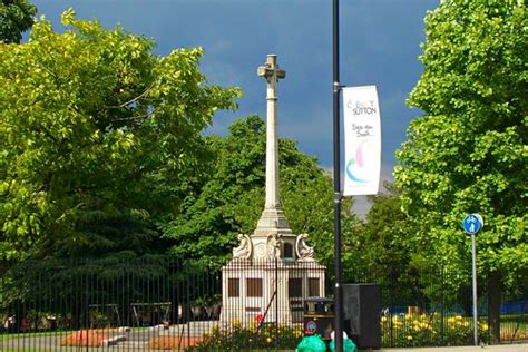 Sutton War Memorial, Manor Park, SUTTON, LONDON | Tony Monblat | Flickr