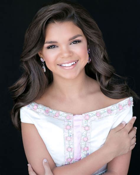 Pin on Pageant Headshots