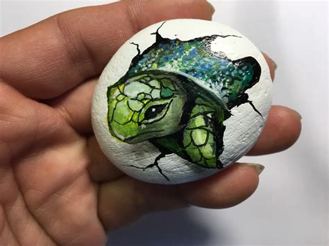 Baby Sea Turtle-Painting Rocks on a small scale – Painter's Forum