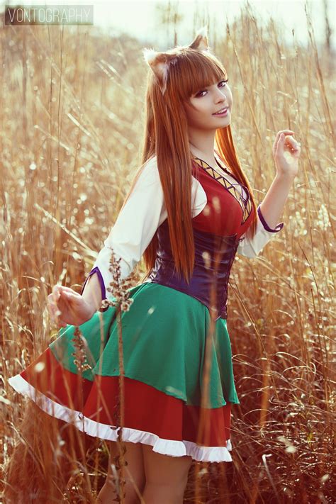 Elarte Cosplay: Spice & Wolf - Holo Cosplay