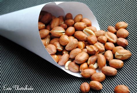 Ente Thattukada: Roasting Peanuts in Microwave oven