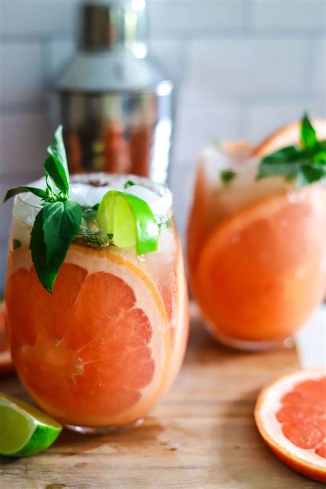 Grapefruit Basil Greyhound Cocktail Recipe | Summer cocktail recipes, Healthy cocktails, Yummy ...