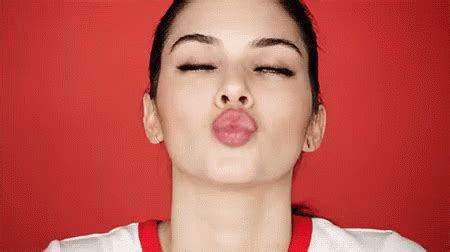 Kendall Jenner GIF | Kendall jenner, Kendall, Jenner