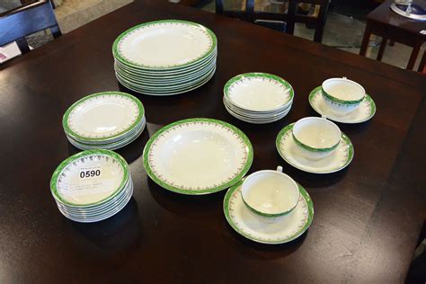 PRIDE OF ERIN ALFRED MEAKIN CHINA - 6 PLACE SETTINGS