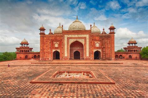 Delhi, Agra, Jaipur Golden Triangle Tour by Train | Trip Ways