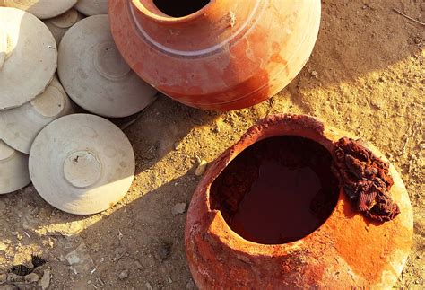 "Geru" ~ A natural red colour for the pots | Gundiyali Earth… | Flickr