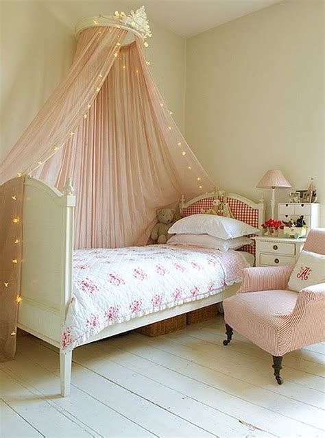 Diy Toddler Canopy Bed