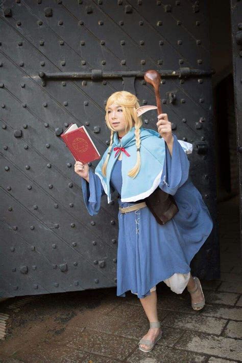 Dungeon meshi photoshoot -Marcille | Cosplay Amino