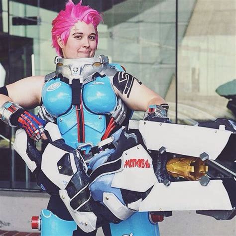 Zarya (Overwatch) | Cosplay Amino