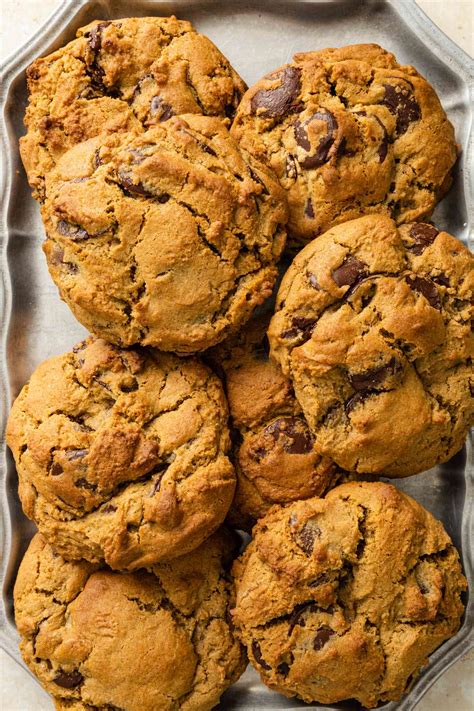 Copycat Levain Fall Chocolate Chunk Cookies Recipe