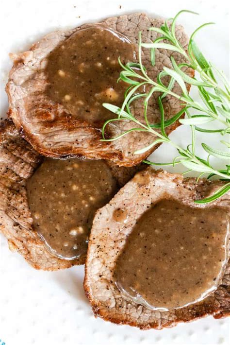 Marinaded Eye of Round Steak with White Wine Gravy - Cast Iron Skillet ...