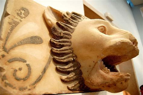 Lion Head Waterspout - Athens, Acropolis Museum | Greece art, Lion head, The lion sleeps tonight
