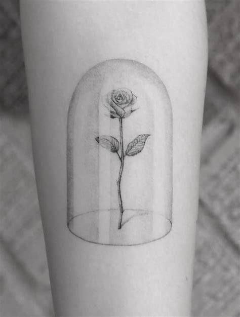 Single Needle Tattoos Explained: Meanings, Tattoo Ideas & Artists