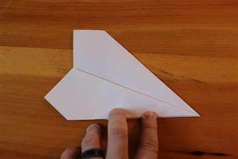 How to Make the Best Paper Airplane | The Art of Manliness