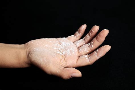 Study Suggests Tainted Talcum Powder Can Cause Mesothelioma | TIME