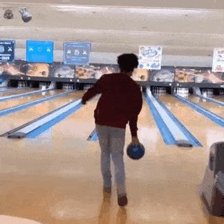 Bowling Gif - IceGif