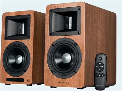 7 Best Bookshelf Speakers That Look And Sound Good For Home