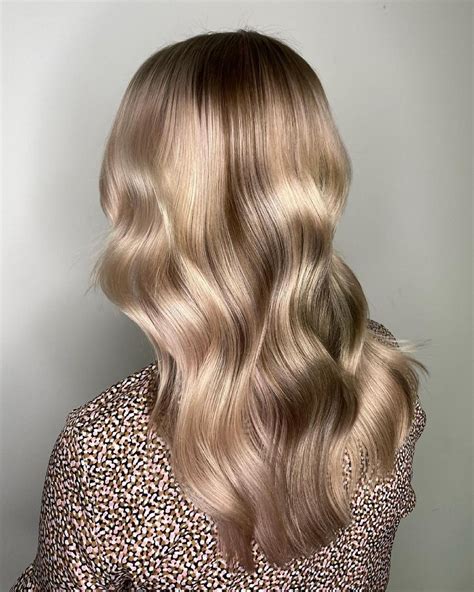 Top 20 Champagne Blonde Hair Color Ideas | Hairdo Hairstyle