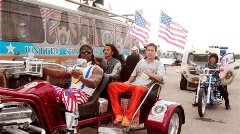 Idiocracy: recensione del film con Luke Wilson e Terry Crews