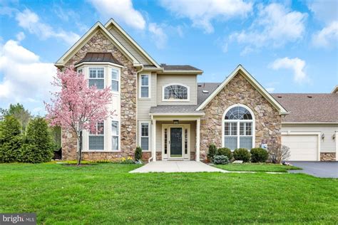 Newtown, Bucks County, PA Real Estate - Newtown Homes for Sale | realtor.com®