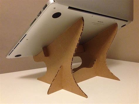 Cardboard Laptop Stand V2 by idev247 - Thingiverse | Diy laptop stand, Diy laptop, Laptop stand