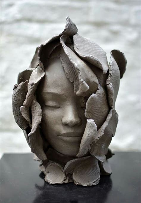 Pin by Laurence VEYSSET on Statues & sculptures | Sculpture art clay, Ceramic art sculpture ...