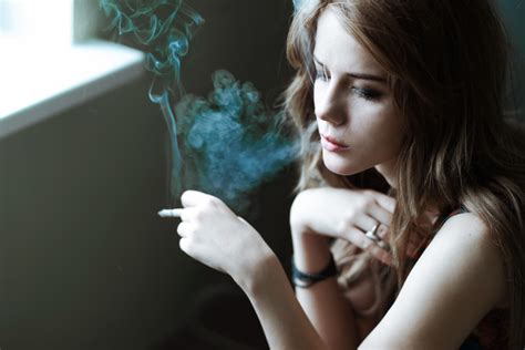 women, Brunette, Smoking, Cigarettes Wallpapers HD / Desktop and Mobile Backgrounds