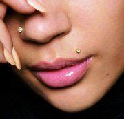 [via Courtney Kavanagh] ~ perhaps the most attractive combo IMO, nose #piercing and opposite ...