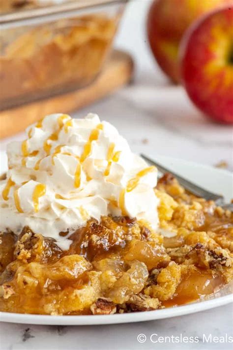 My family loves this caramel apple dump cake, and I love how easy this ...