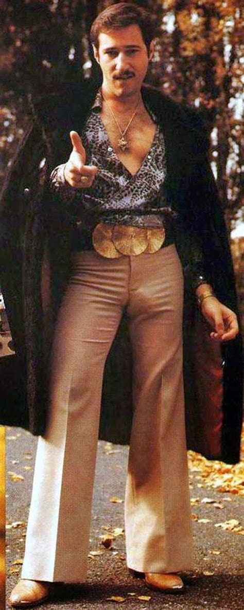 44 Colorful Pics Prove That 1970s Men's Fashion Was So Humorous ~ vintage everyday | 70s fashion ...