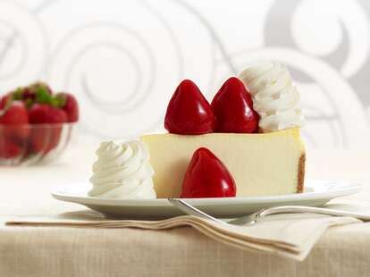 Cheesecake Factory's Holiday Gift Card Deal Gets You Free Cheesecake ...