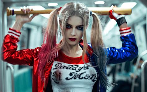 Harley Quinn Cosplay - 4K Ultra HD Wallpaper